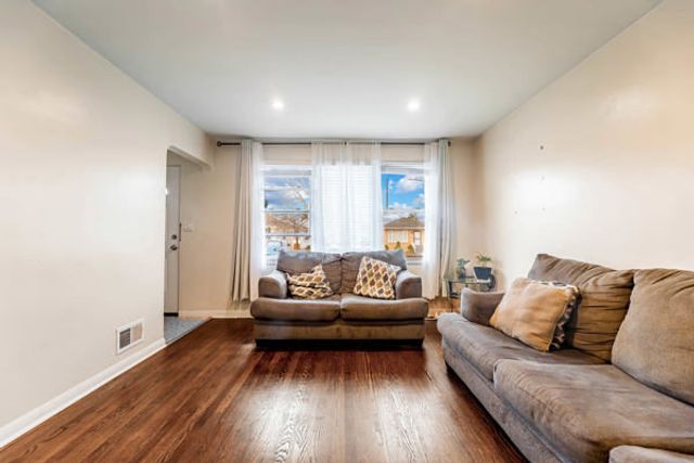 4228 Maple Avenue, Stickney, IL 60402