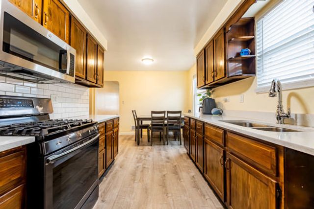 4228 Maple Avenue, Stickney, IL 60402