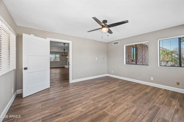 3151 S EAGLE Drive, Chandler, AZ 85286