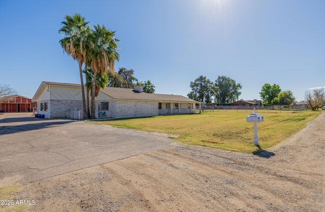 3151 S EAGLE Drive, Chandler, AZ 85286