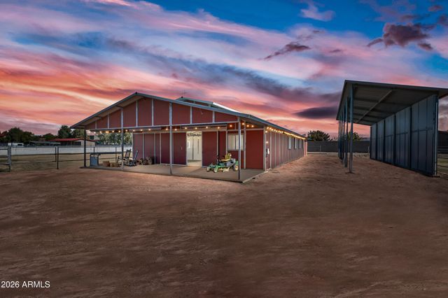 3151 S EAGLE Drive, Chandler, AZ 85286