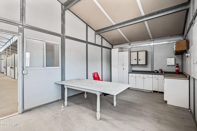 3151 S EAGLE Drive, Chandler, AZ 85286