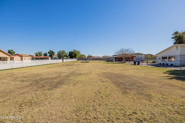 3151 S EAGLE Drive, Chandler, AZ 85286