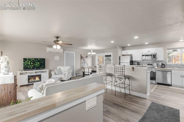 106 Catalina Place, Colorado Springs, CO 80906