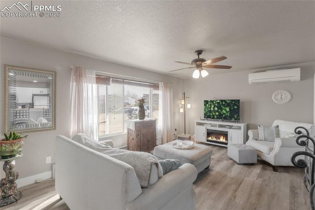 106 Catalina Place, Colorado Springs, CO 80906