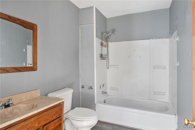 76 East Genesee Street, Auburn, NY 13021