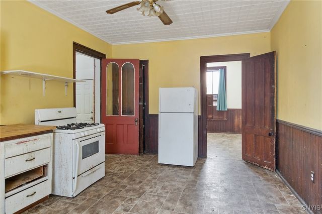 76 East Genesee Street, Auburn, NY 13021