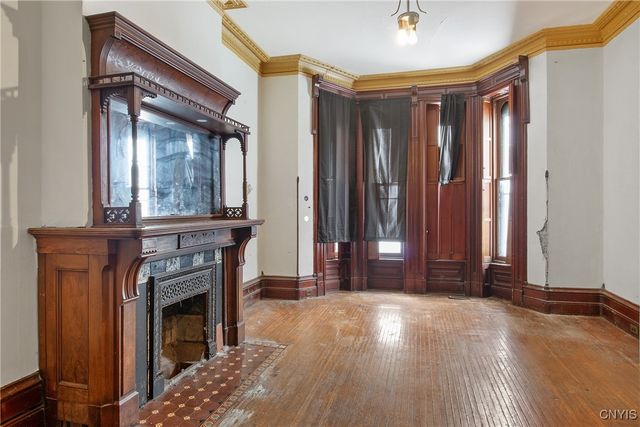 76 East Genesee Street, Auburn, NY 13021