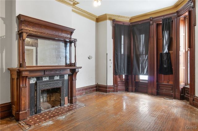 76 East Genesee Street, Auburn, NY 13021