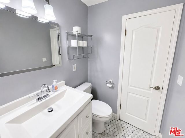 20726 Belshire Avenue, Lakewood, CA 90715