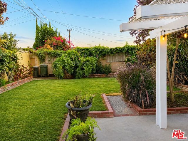 20726 Belshire Avenue, Lakewood, CA 90715