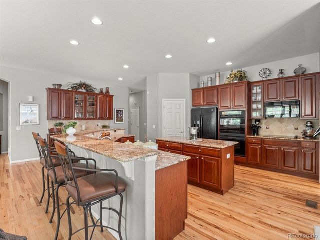 5933 McIntyre Ct, Golden, CO 80403