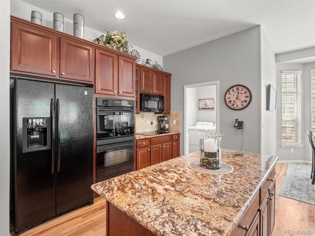 5933 McIntyre Ct, Golden, CO 80403