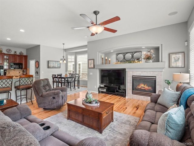 5933 McIntyre Ct, Golden, CO 80403