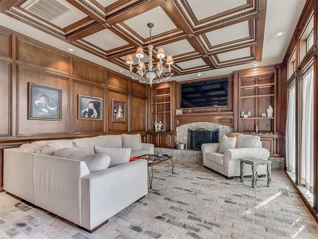 1206 Saint Andrews Drive, Edmond, OK 73025