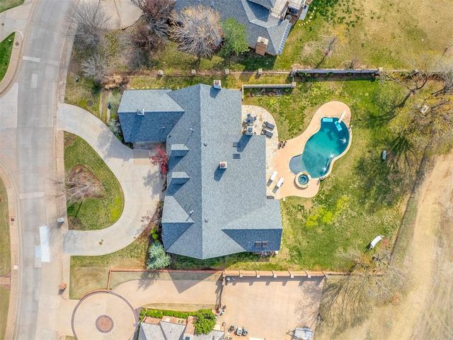 1206 Saint Andrews Drive, Edmond, OK 73025