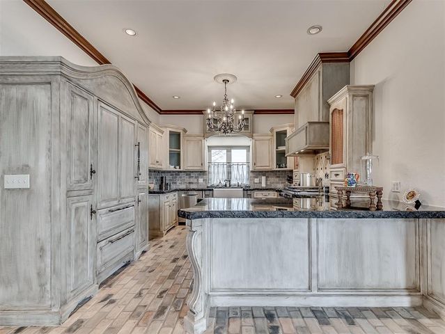 1206 Saint Andrews Drive, Edmond, OK 73025