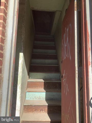 1130 S 15TH ST, Philadelphia, PA 19146