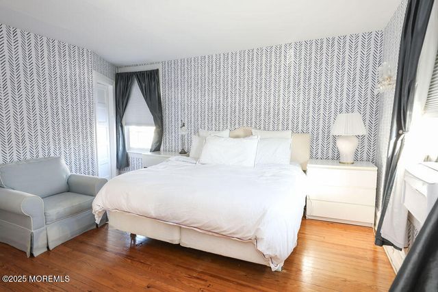 17 Beach Road, Monmouth Beach, NJ 07750