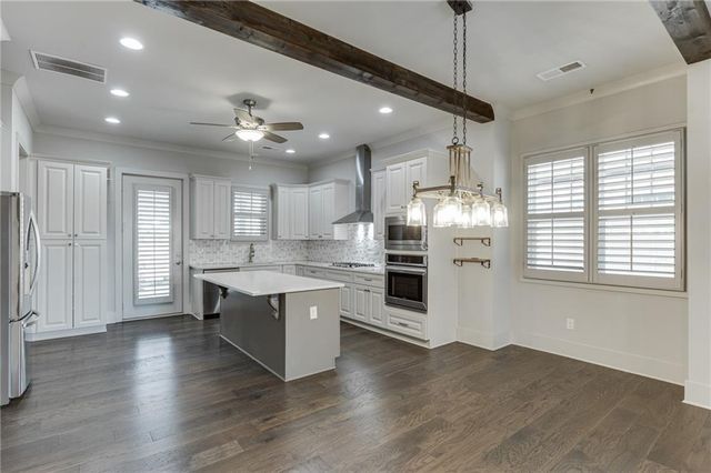 5926 Mitchell Street, Flowery Branch, GA 30542