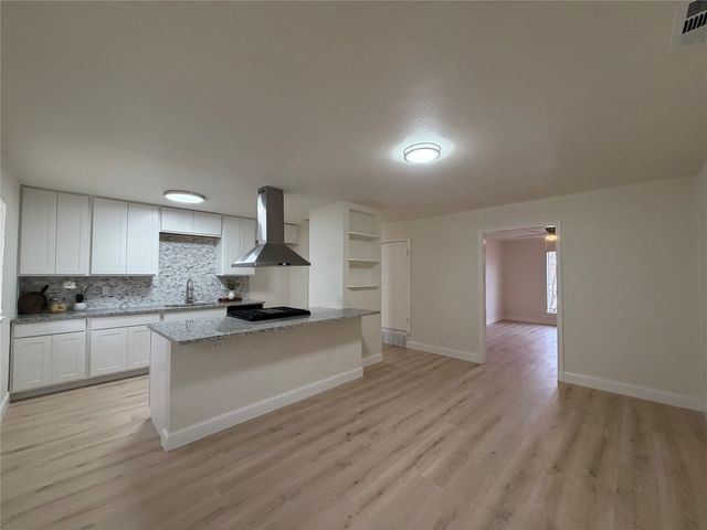 2527 Larchmont Drive, Mesquite, TX 75150