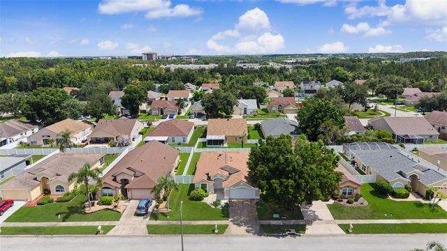29641 FOG HOLLOW DRIVE, Wesley Chapel, FL 33543