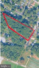 PINEWOOD DR, Waldorf, MD 20601