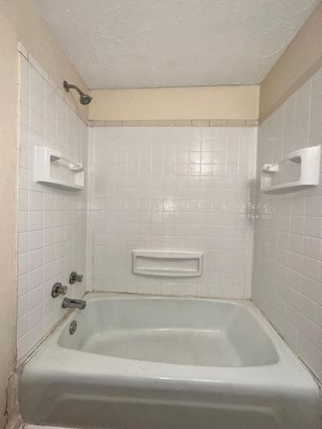 413 E Fourth Street, Lexington, KY 40508