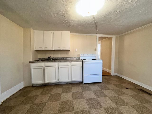 413 E Fourth Street, Lexington, KY 40508