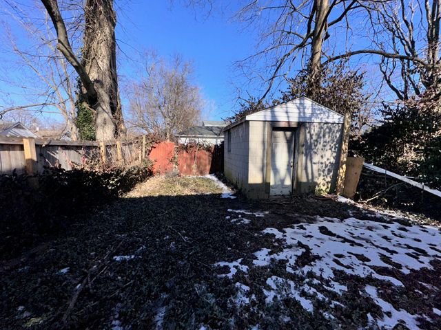 413 E Fourth Street, Lexington, KY 40508