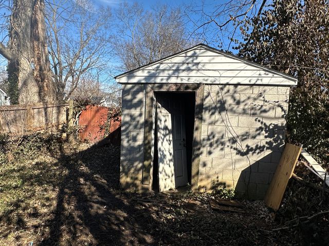 413 E Fourth Street, Lexington, KY 40508