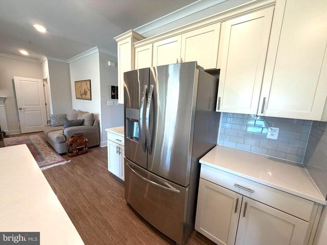 11440 JAMES JOYCE CT, White Plains, MD 20695