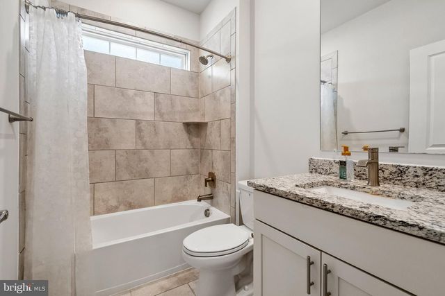 11440 JAMES JOYCE CT, White Plains, MD 20695