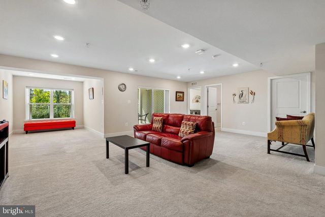 11440 JAMES JOYCE CT, White Plains, MD 20695