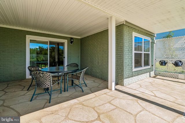 11440 JAMES JOYCE CT, White Plains, MD 20695