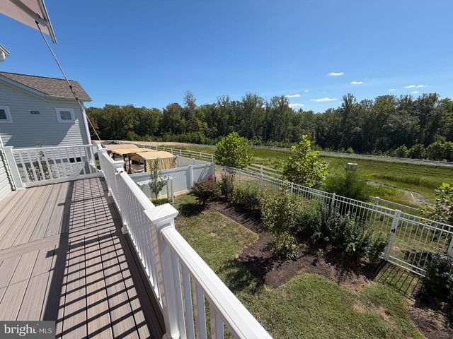 11440 JAMES JOYCE CT, White Plains, MD 20695