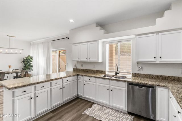 12852 N MOUNTAINSIDE Drive 2, Fountain Hills, AZ 85268