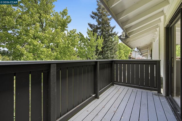 1473 Marchbanks Dr 4, Walnut Creek, CA 94598