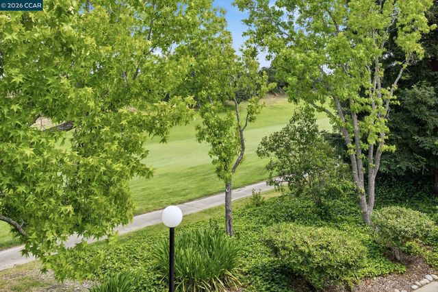 1473 Marchbanks Dr 4, Walnut Creek, CA 94598