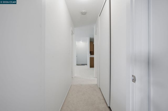 1473 Marchbanks Dr 4, Walnut Creek, CA 94598