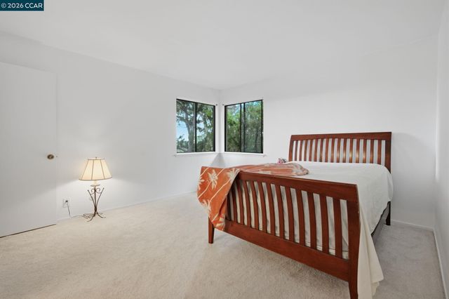 1473 Marchbanks Dr 4, Walnut Creek, CA 94598