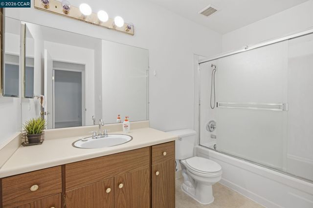 1473 Marchbanks Dr 4, Walnut Creek, CA 94598