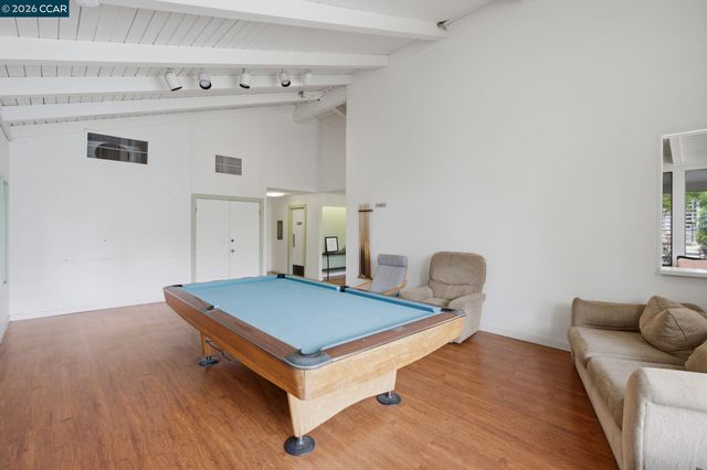 1473 Marchbanks Dr 4, Walnut Creek, CA 94598