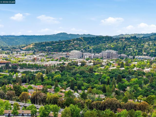 1473 Marchbanks Dr 4, Walnut Creek, CA 94598