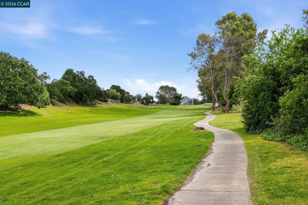 1473 Marchbanks Dr 4, Walnut Creek, CA 94598