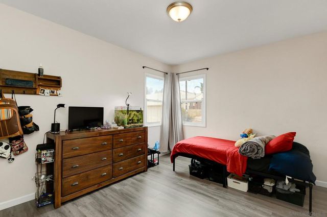 4127 Hemlock, San Diego, CA 92113