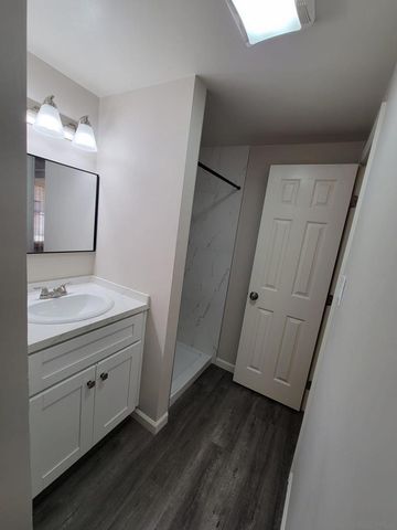 4127 Hemlock, San Diego, CA 92113