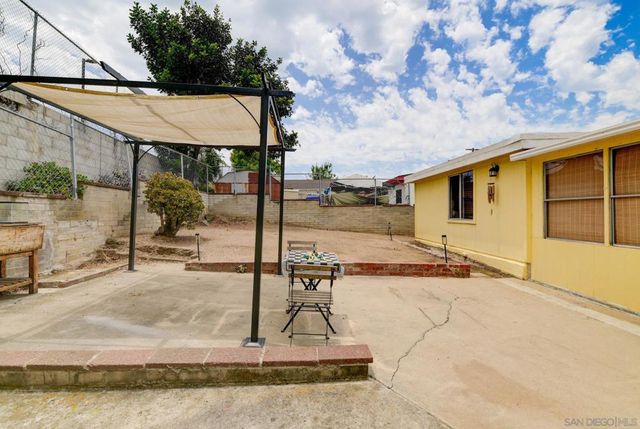 4127 Hemlock, San Diego, CA 92113