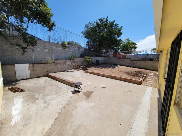 4127 Hemlock, San Diego, CA 92113