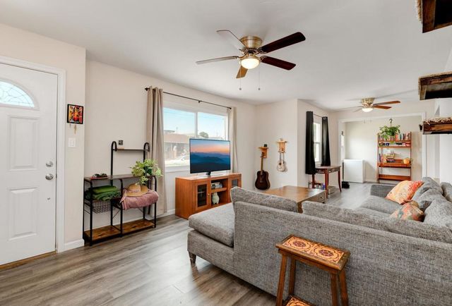 4127 Hemlock, San Diego, CA 92113